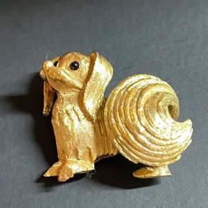 Vintage Boucher signed and numbered
Pekinese dog brooch, goldtone pin